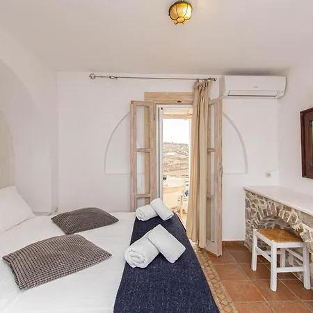 Peristeronas Village Κλουβάς