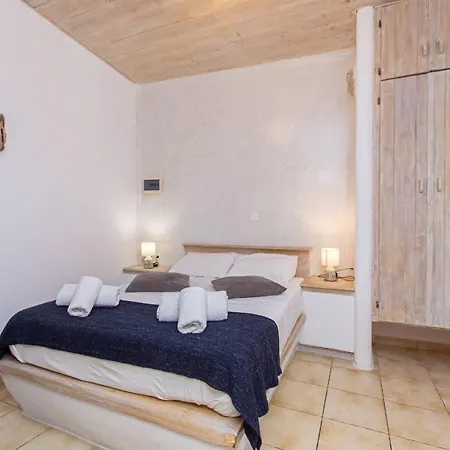 Hotel Peristeronas Village Klouvas