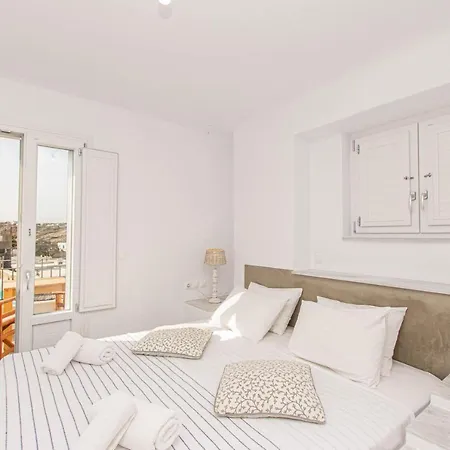 Peristeronas Village 3*