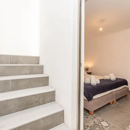 Hotel Peristeronas Village