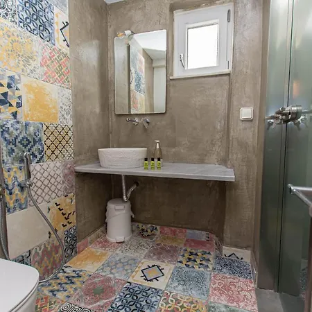 Peristeronas Village 3*