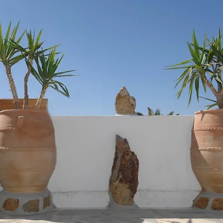 Peristeronas Village Ξενοδοχείο 3*