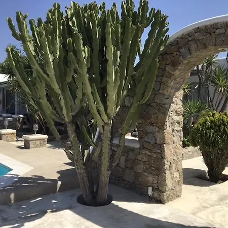 Peristeronas Village 3*