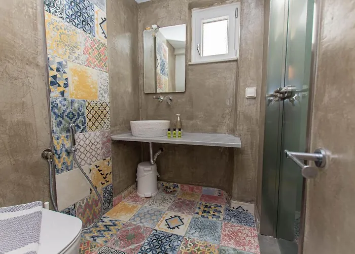 Peristeronas Village 3*