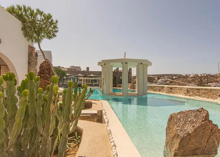 Peristeronas Village