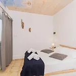 Peristeronas Village Hotel Klouvas