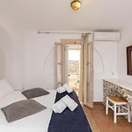 Peristeronas Village Κλουβάς