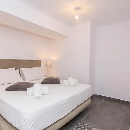 Peristeronas Village Hotell