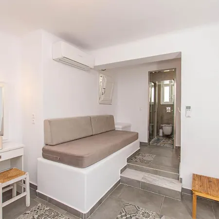 Hotell Peristeronas Village