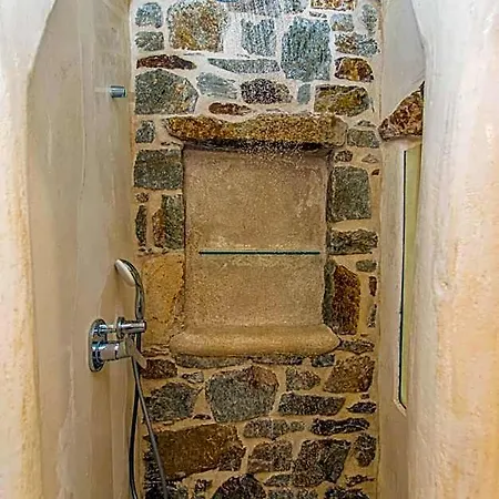 Hotell Peristeronas Village Klouvas