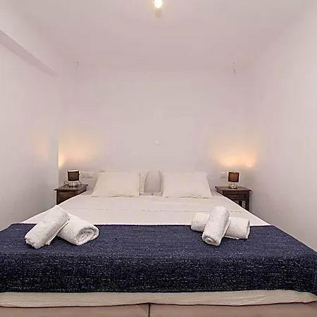 Hotel Peristeronas Village
