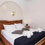 Peristeronas Village 3*